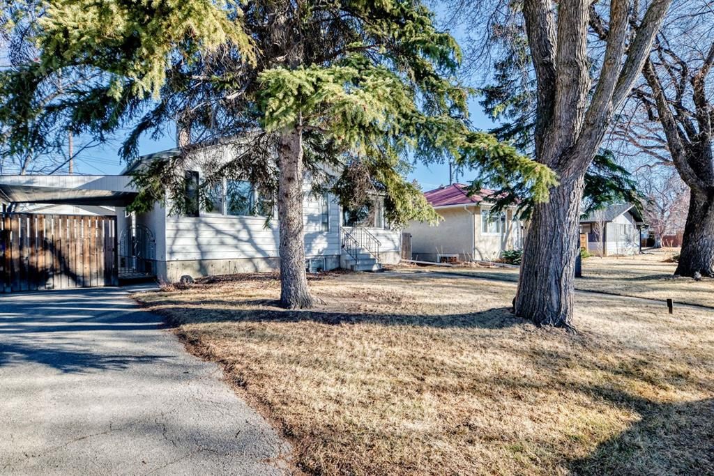 28 Winslow Crescent SW, Calgary — photo 2 of 39