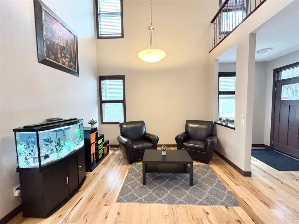 26 Mahogany Green SE, Calgary — photo 5 of 50