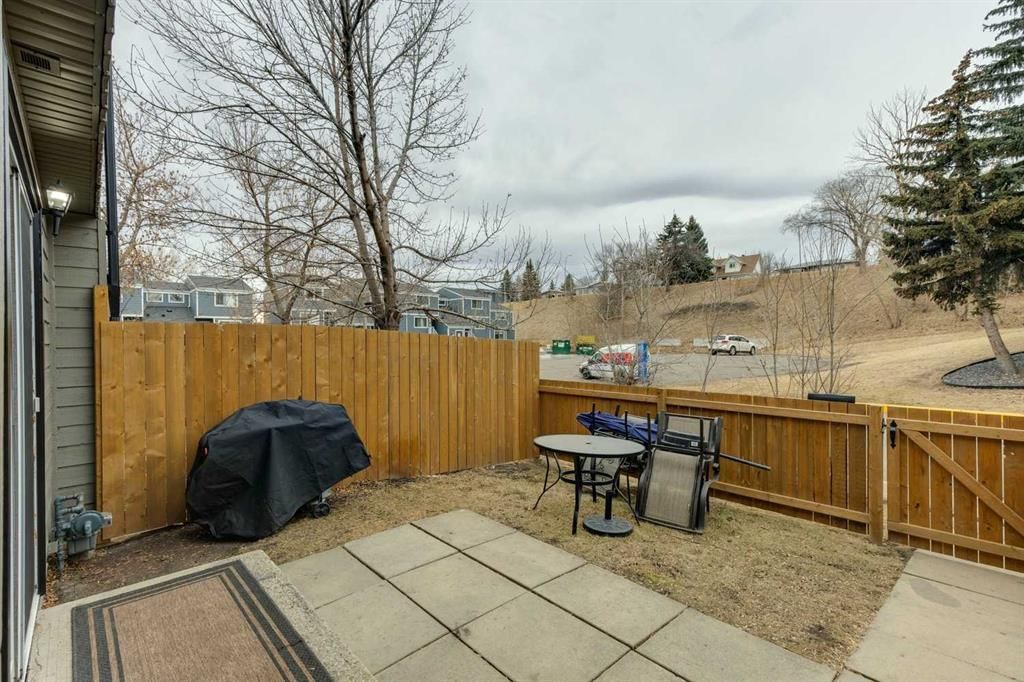 114, 420 Grier Avenue NE, Calgary — photo 3 of 28