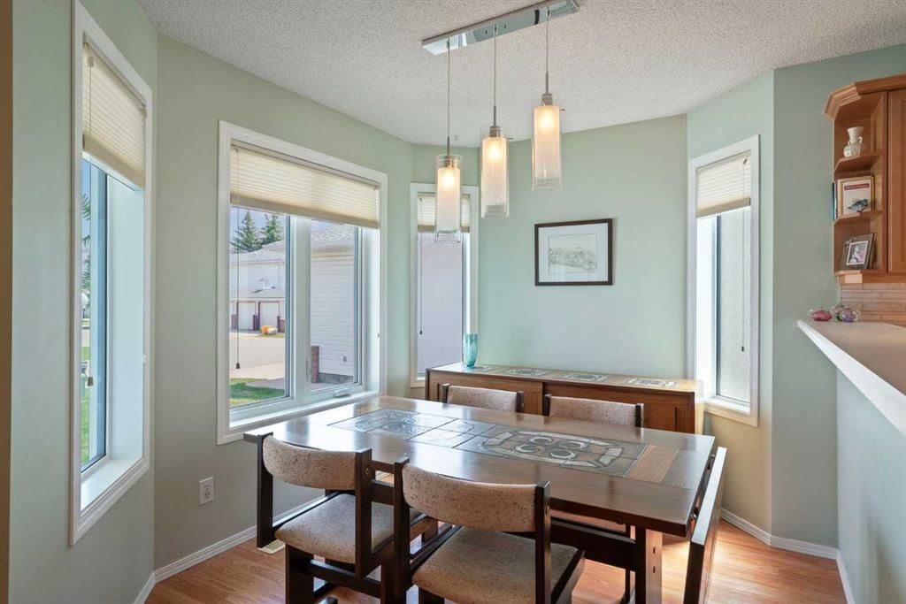 79 Scenic Gardens NW, Calgary — photo 4 of 44