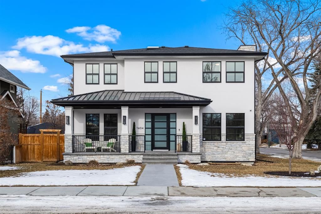 1604 48 Avenue SW, Calgary — photo 2 of 25