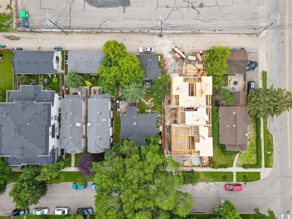 630 15 Avenue NE, Calgary — photo 5 of 11