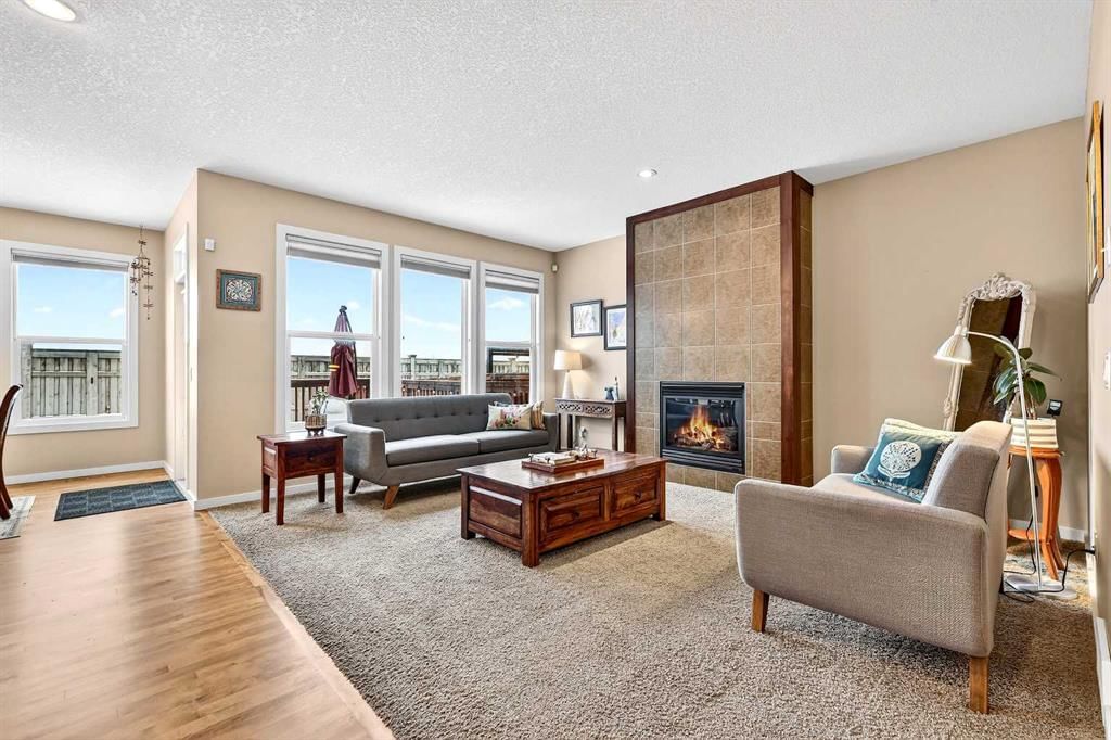 401 Mahogany Court SE, Calgary — photo 3 of 50