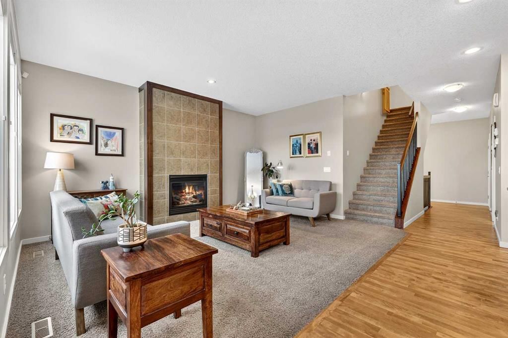 401 Mahogany Court SE, Calgary — photo 4 of 50