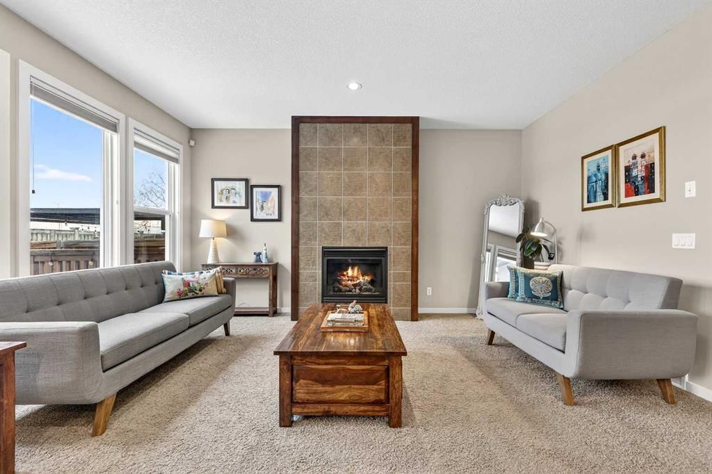 401 Mahogany Court SE, Calgary — photo 5 of 50