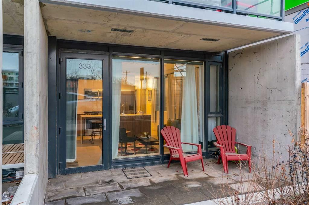 -, 333 9A Street NW, Calgary — main listing photo