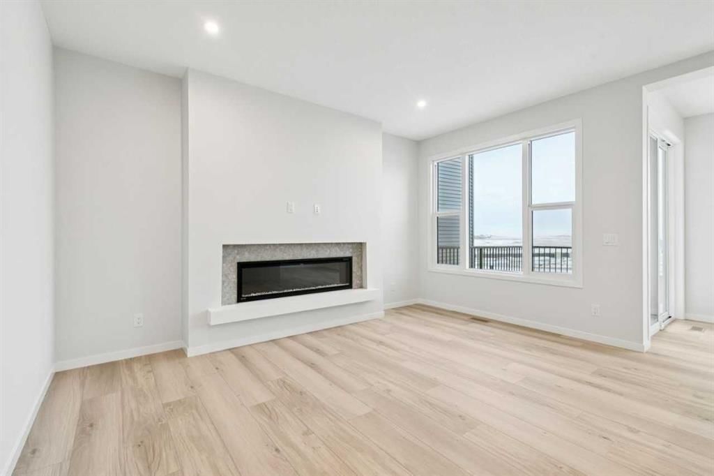 138 Annette Landing NW, Calgary — photo 4 of 40