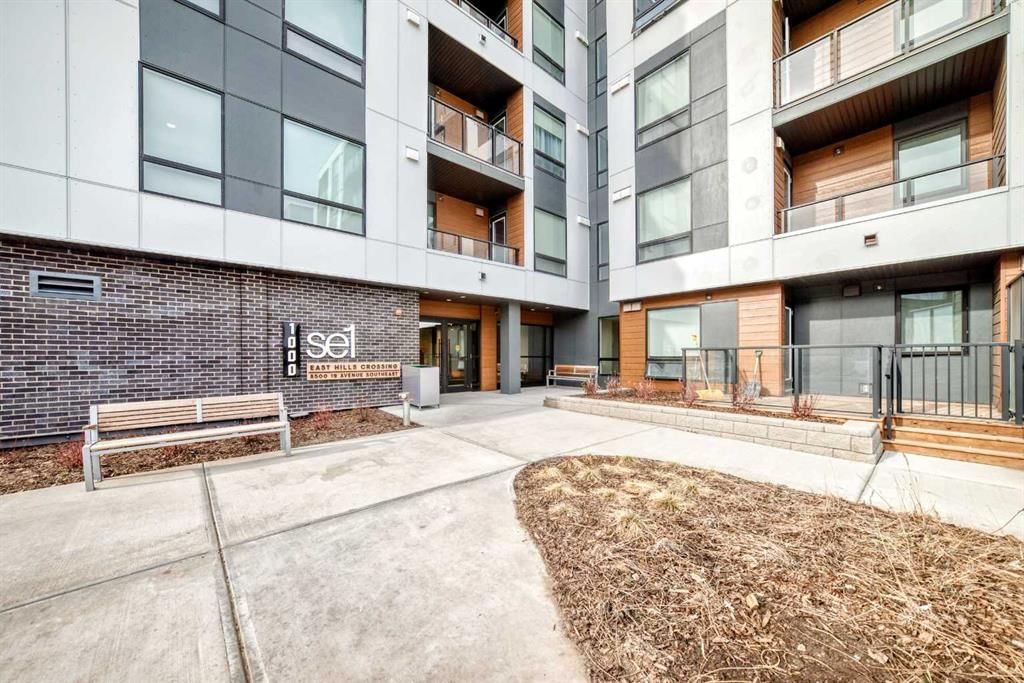 1104, 8500 19 Avenue SE, Calgary — photo 3 of 46