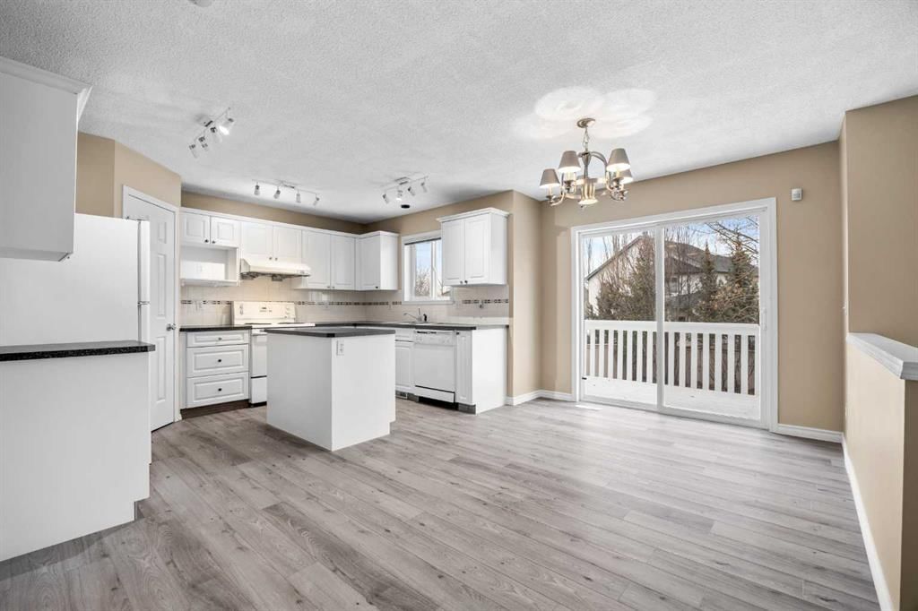 635 Panorama Hills Drive NW, Calgary — photo 2 of 41