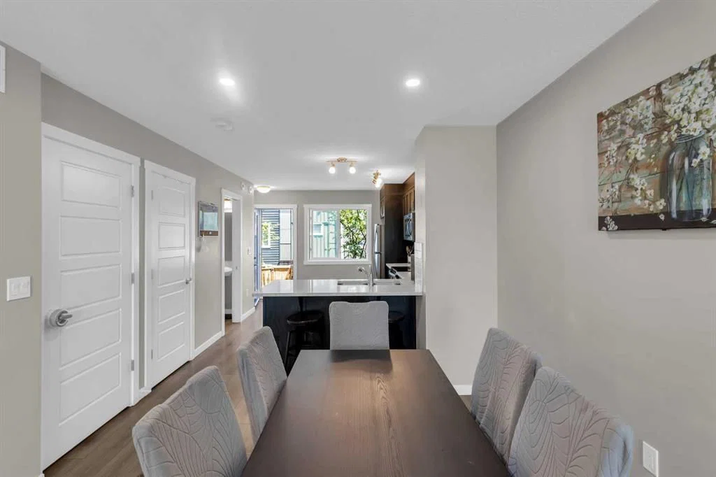 142 Red Embers Gate NE, Calgary — photo 4 of 29
