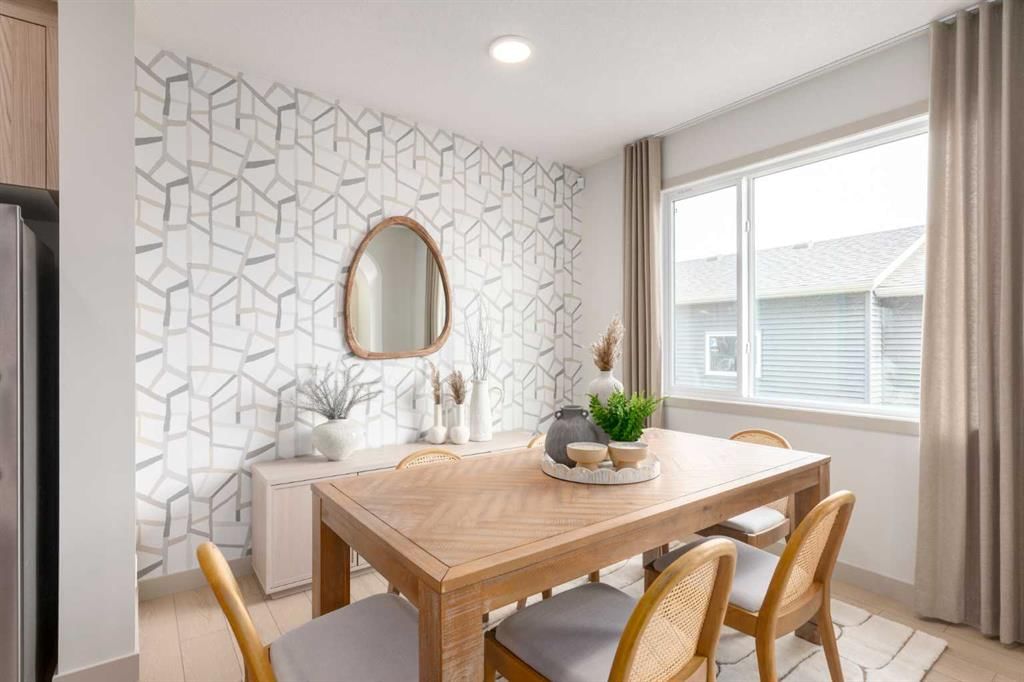 605 Savanna Drive NE, Calgary — photo 2 of 11