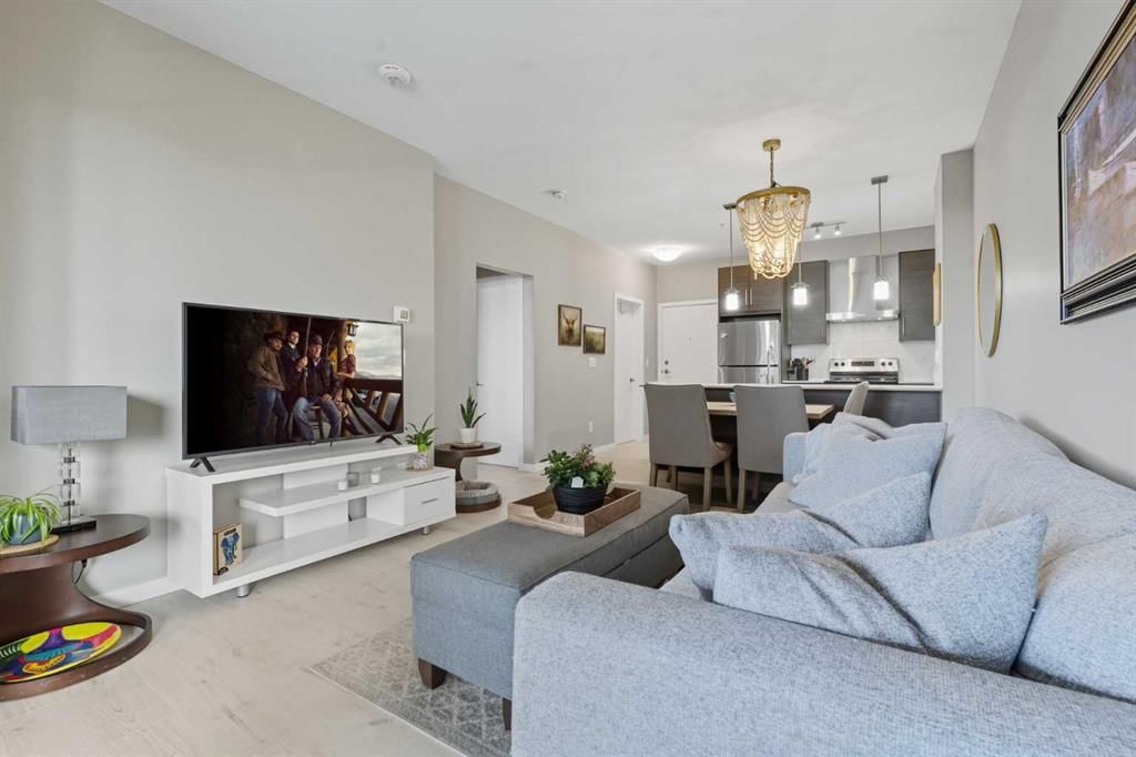 304, 122 Mahogany Centre SE, Calgary — photo 3 of 39