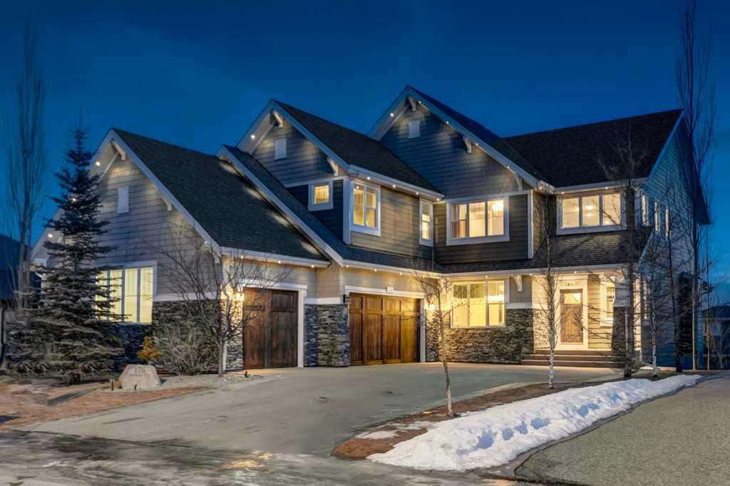 176 Fortress Bay SW, Calgary — main listing photo