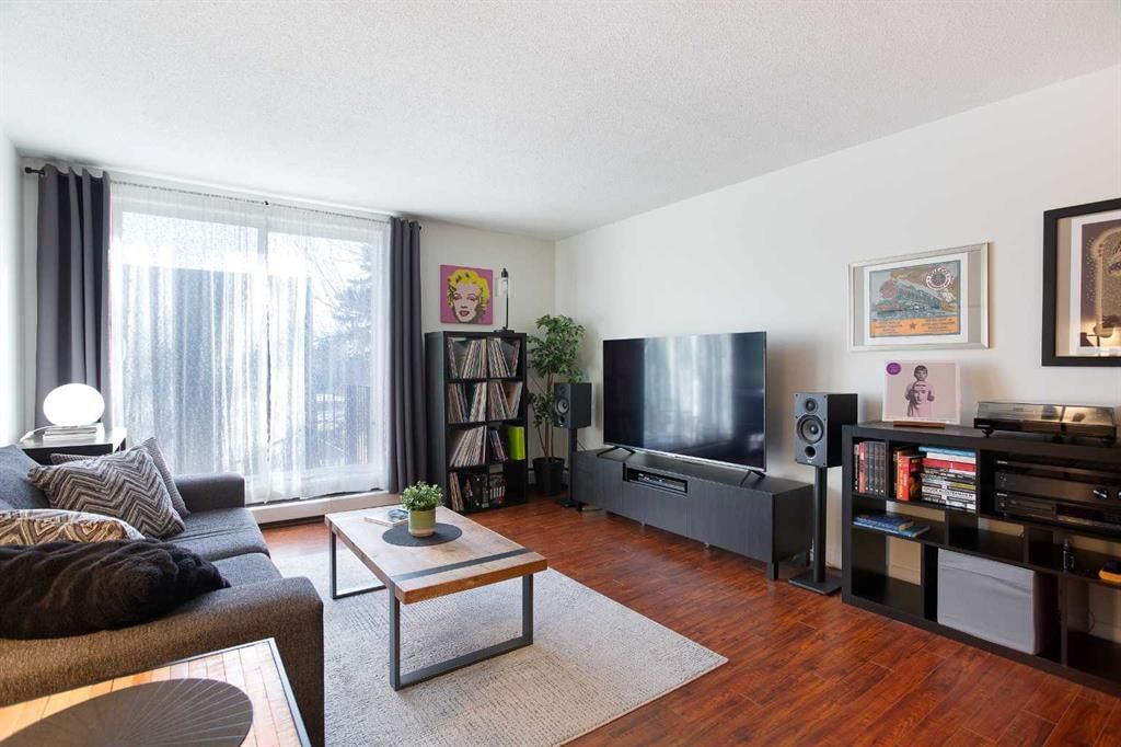22C, 80 Galbraith Drive SW, Calgary — photo 4 of 24