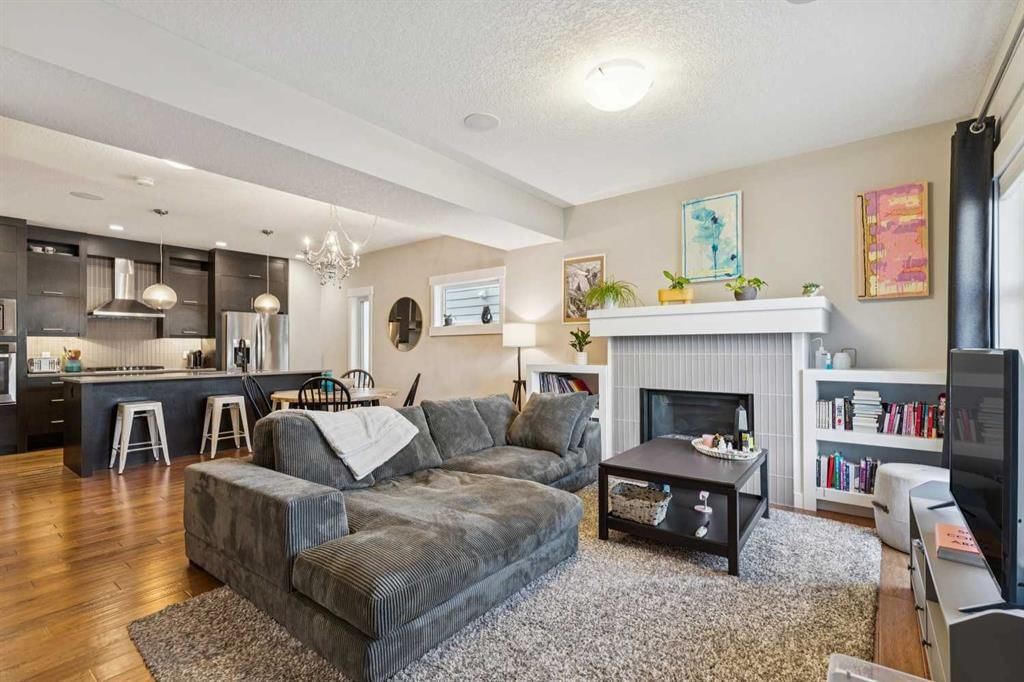 1, 407 17 Avenue NW, Calgary — photo 2 of 39