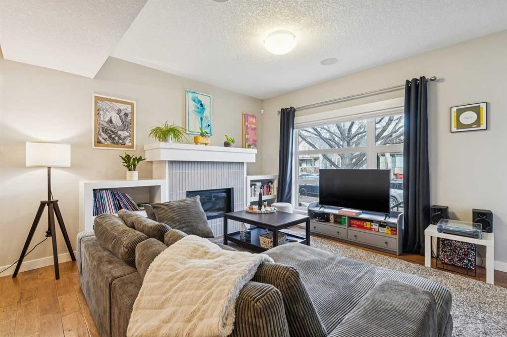 1, 407 17 Avenue NW, Calgary — photo 4 of 39