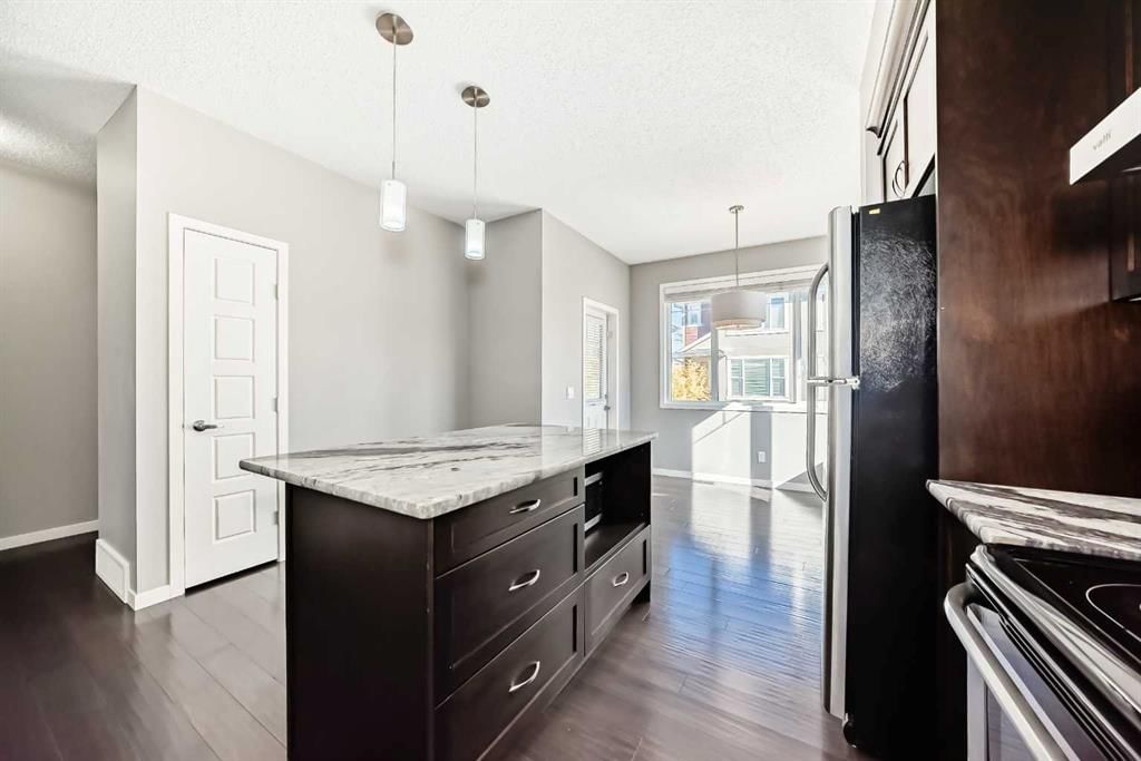 238 Panatella Walk NW, Calgary — photo 4 of 30