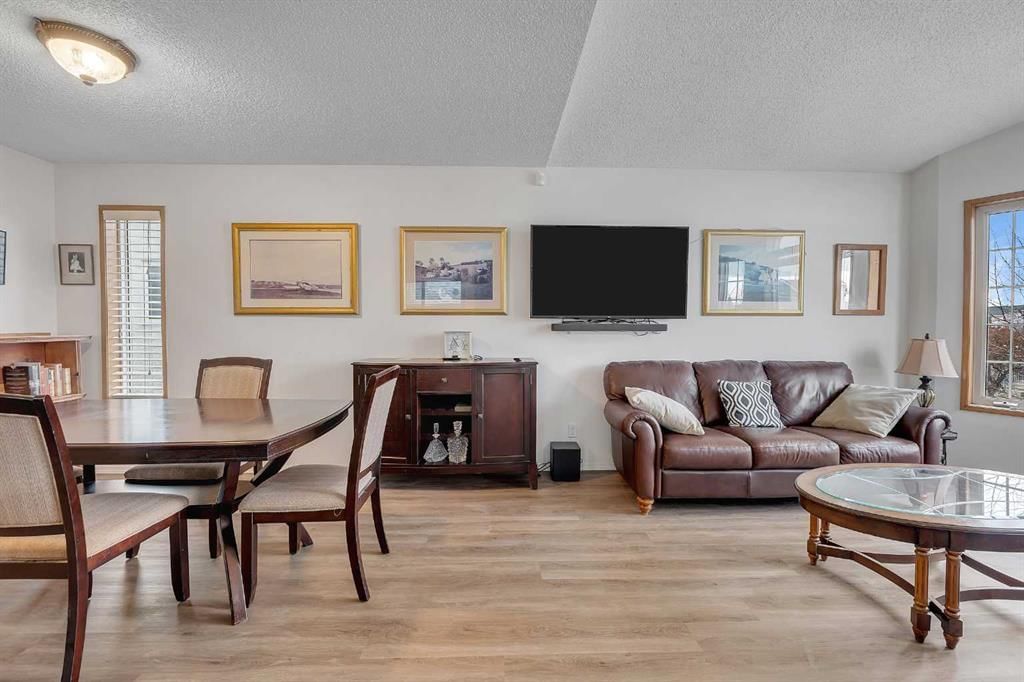 192 Rivercrest Close SE, Calgary — photo 5 of 42