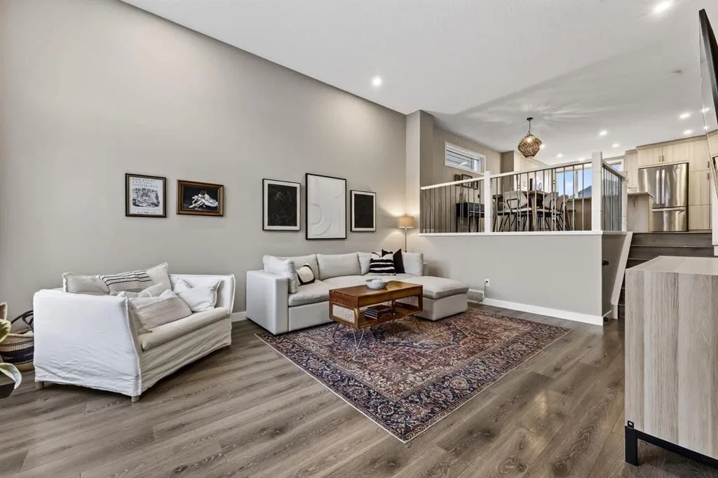 295 Masters Row SE, Calgary — photo 3 of 34
