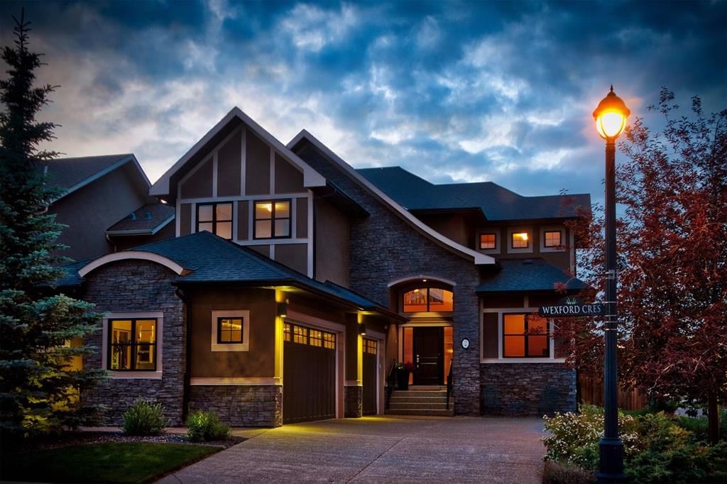 2 Wexford Crescent SW, Calgary — main listing photo