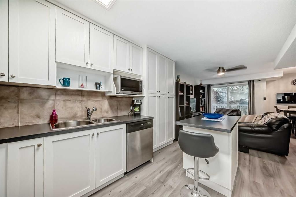 33, 3800 Fonda Way SE, Calgary — photo 5 of 30
