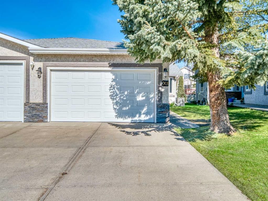 301 Arbour Cliff Close NW, Calgary — main listing photo