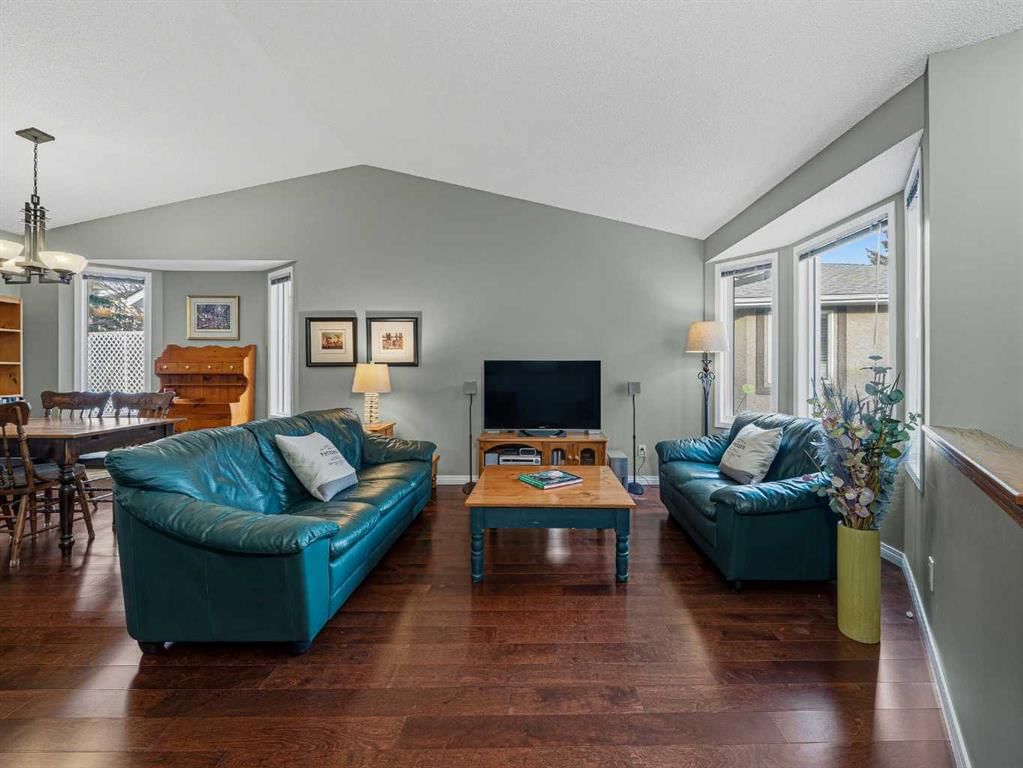 301 Arbour Cliff Close NW, Calgary — photo 3 of 42