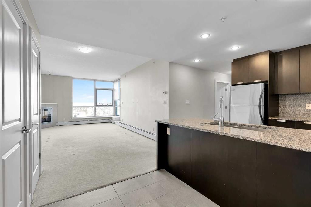 907, 99 Spruce Place SW, Calgary — photo 4 of 34