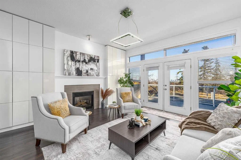5503 Strathcona Hill SW, Calgary — main listing photo