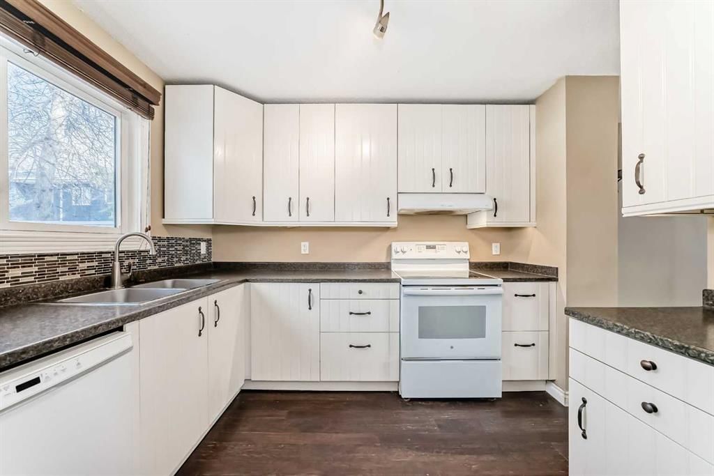 60, 251 90 Avenue SE, Calgary — photo 5 of 44
