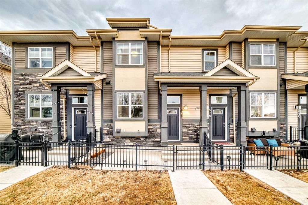 576 Mckenzie Towne Drive SE, Calgary — main listing photo