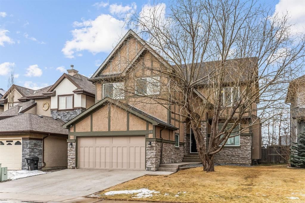 39 Wentworth Manor SW, Calgary — main listing photo