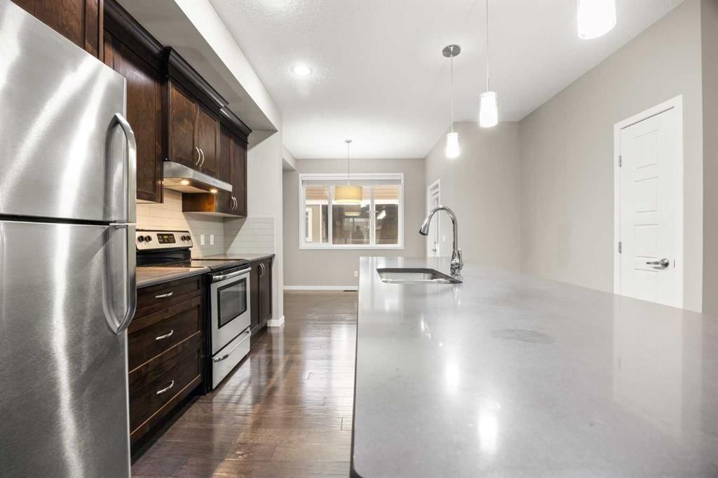221 Panatella Walk NW, Calgary — photo 5 of 32