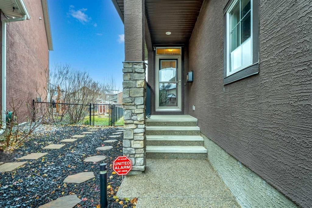 199 Cranarch Landing SE, Calgary — photo 2 of 50