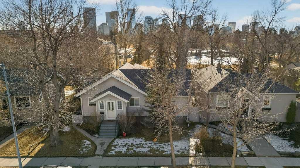 327 12 Avenue NW, Calgary — photo 2 of 50