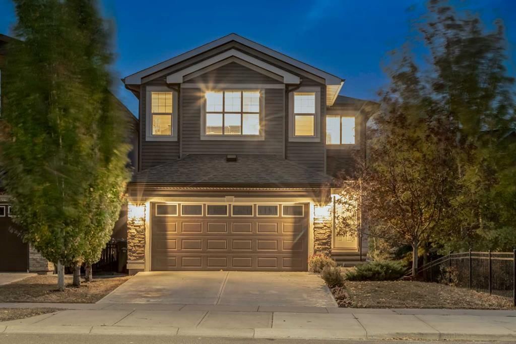 643 Evanston Drive NW, Calgary — main listing photo
