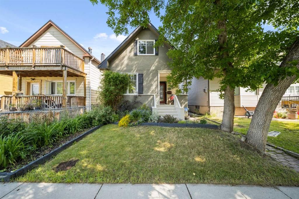 412 17 Avenue NW, Calgary — main listing photo