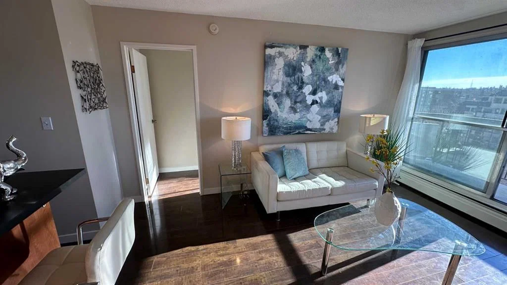811, 340 14 Avenue SW, Calgary — photo 3 of 15
