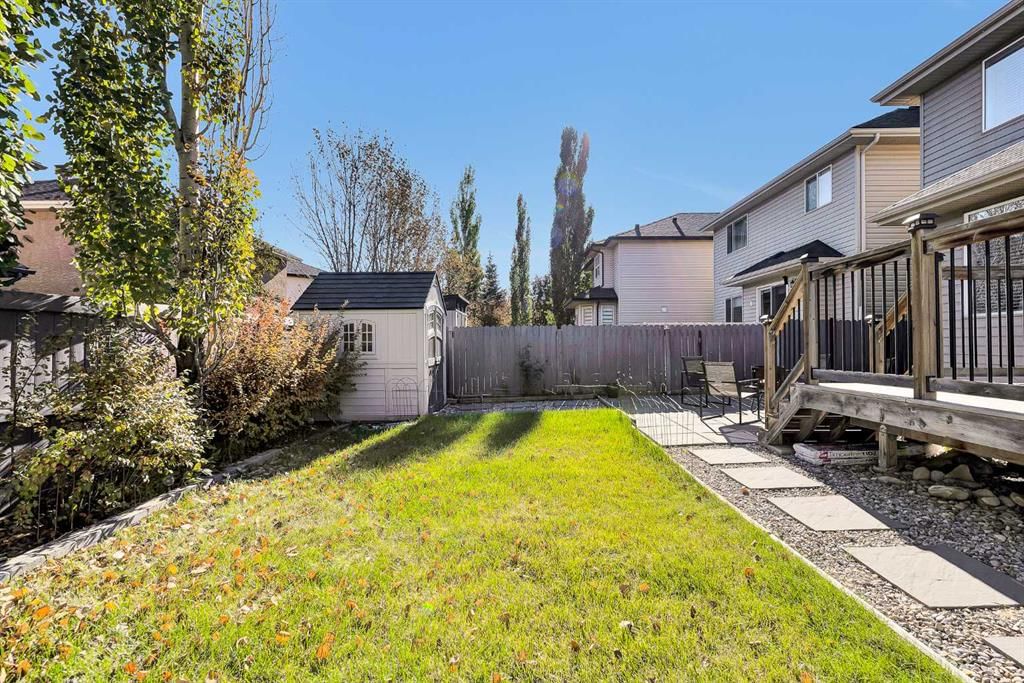 270 Everstone Drive SW, Calgary — photo 4 of 48