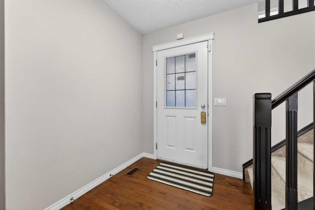 23 Taralake Lane NE, Calgary — photo 3 of 30