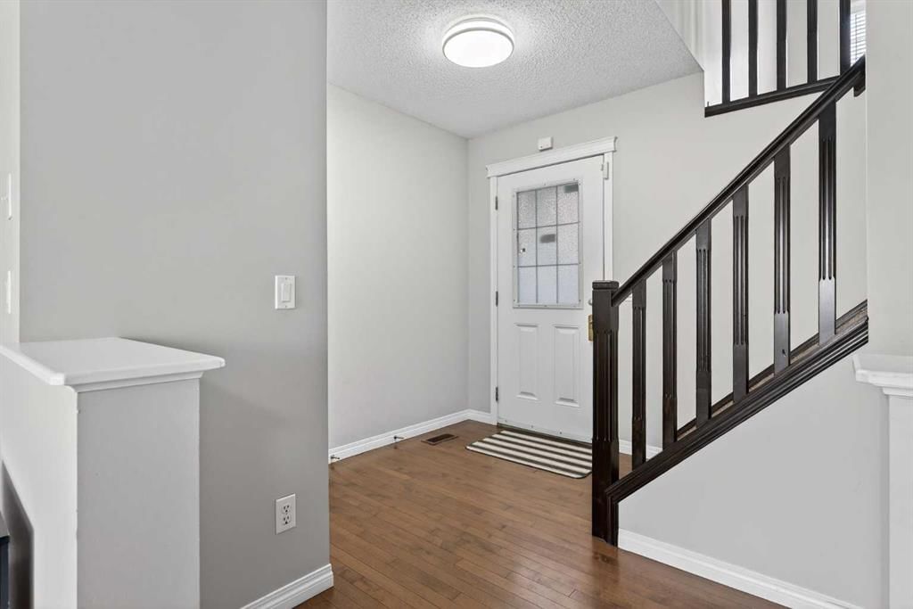 23 Taralake Lane NE, Calgary — photo 4 of 30