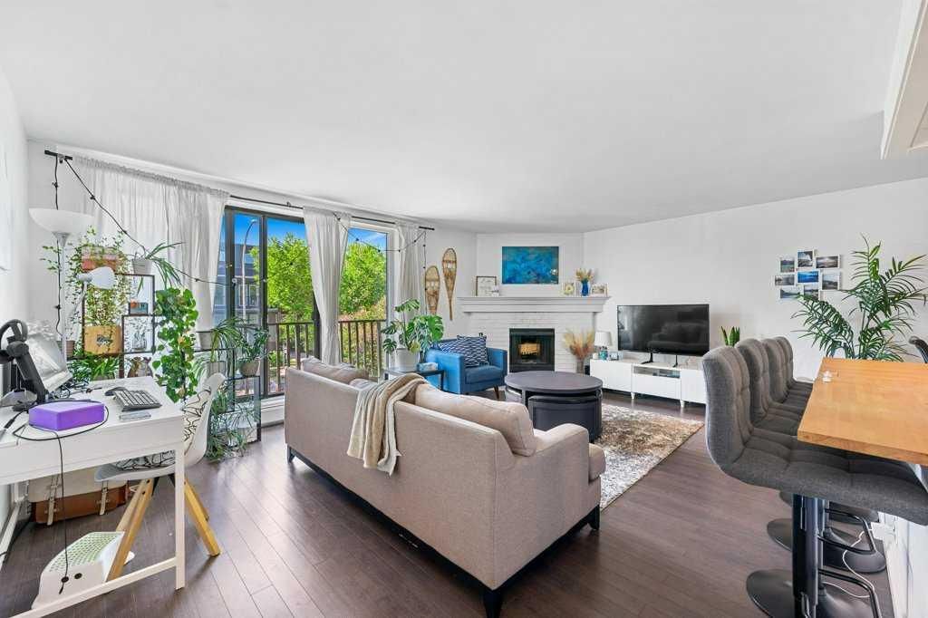 B, 518 18 Avenue SW, Calgary — photo 3 of 28