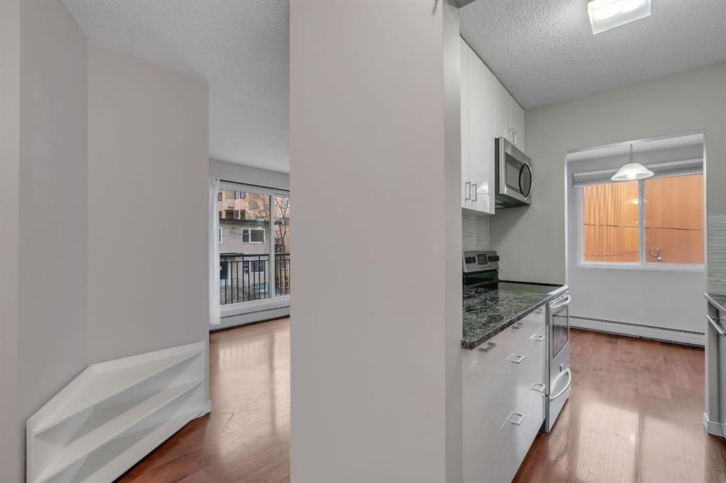 303, 1502 21 Avenue SW, Calgary — photo 4 of 15