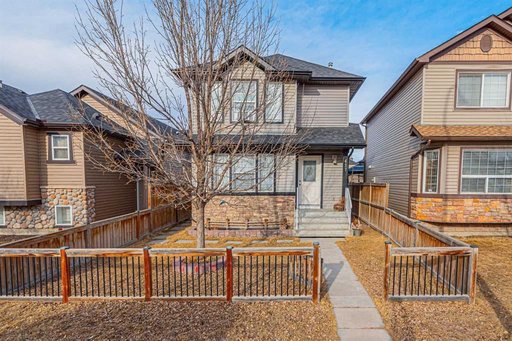 427 Saddlebrook Way NE, Calgary — main listing photo