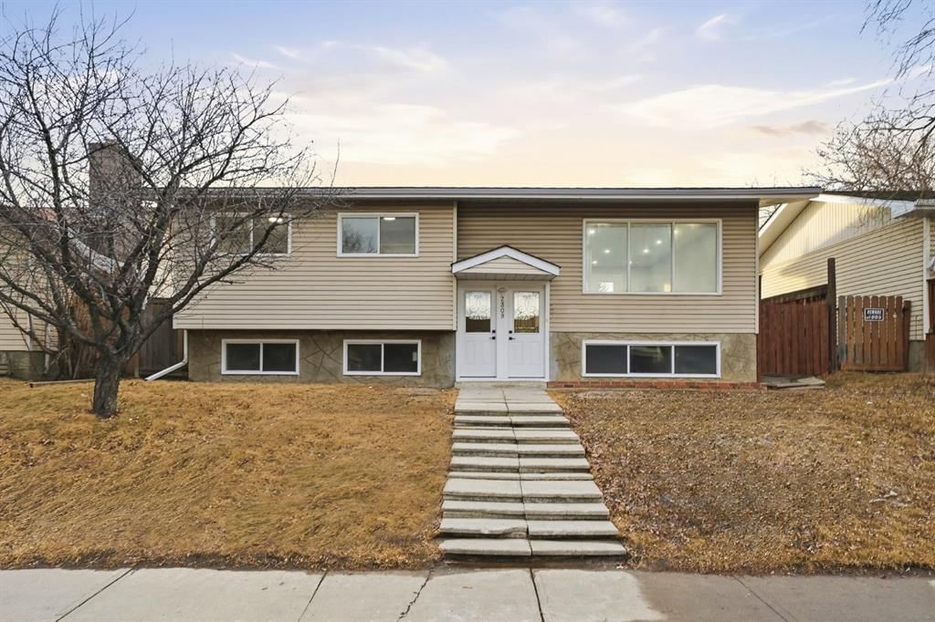2309 50 Street NE, Calgary — main listing photo