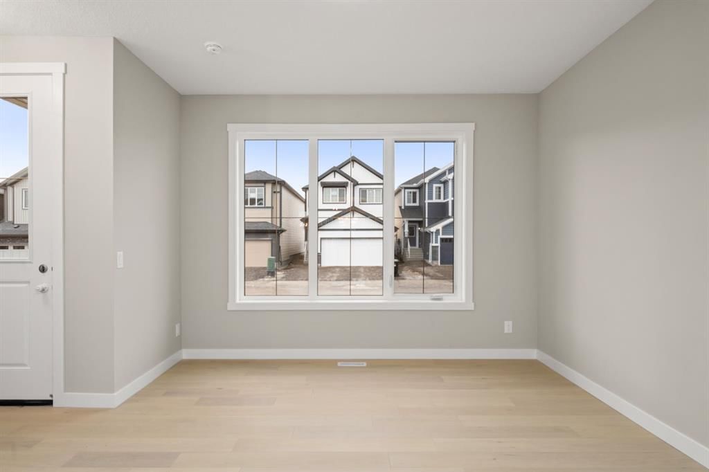 110 Sora Gardens SE, Calgary — photo 3 of 12