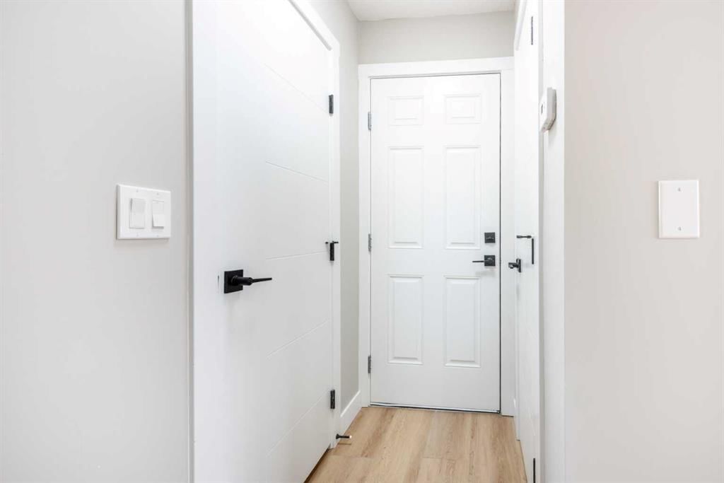 7620 27 Street SE, Calgary — main listing photo