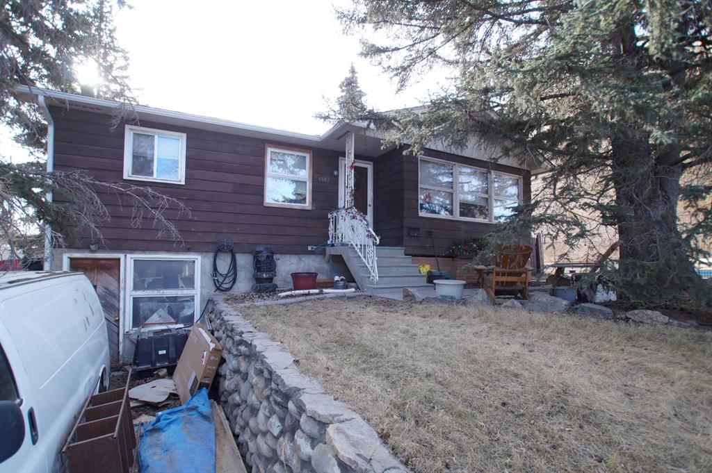 6503 33 Avenue NW, Calgary — main listing photo