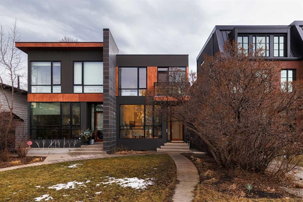 1721 30 Avenue SW, Calgary — main listing photo