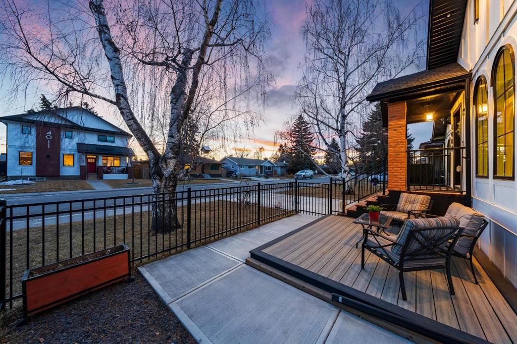 4008 5 Avenue SW, Calgary — photo 3 of 50